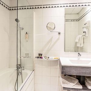 Habitación Estándar con 2 Camas Individuales